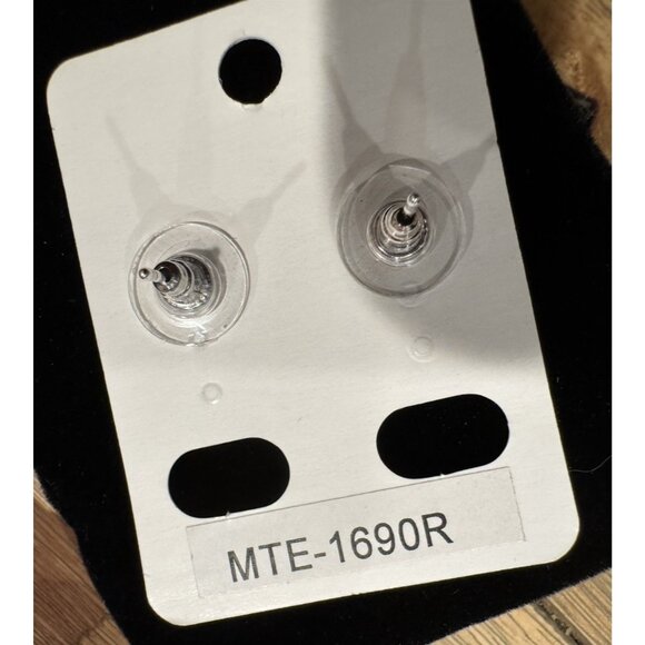 14KT White & Gold Plated Silvertone Flower CZ EARRINGS NEW W Gift Bag - Picture 5 of 6